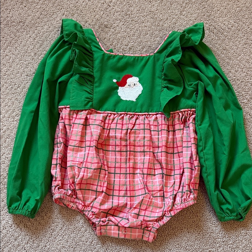 Ruth & Ralph Smocked Santa Bubble